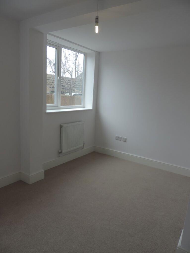 Apartment in Peterborough - More