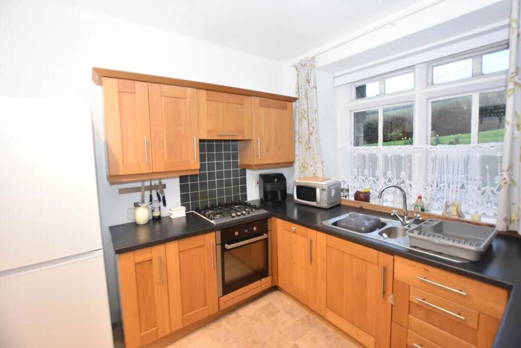 Devon House Drive, Bovey Tracey, Newton Abbot, Devon, TQ13 9HB photo 3