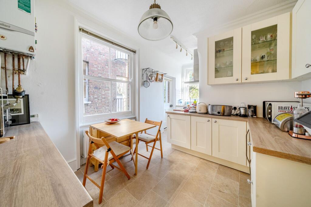 Apartment in London, Archway - More