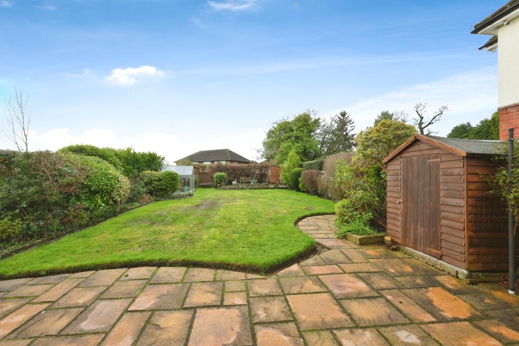 Springfields, Broxbourne photo 3