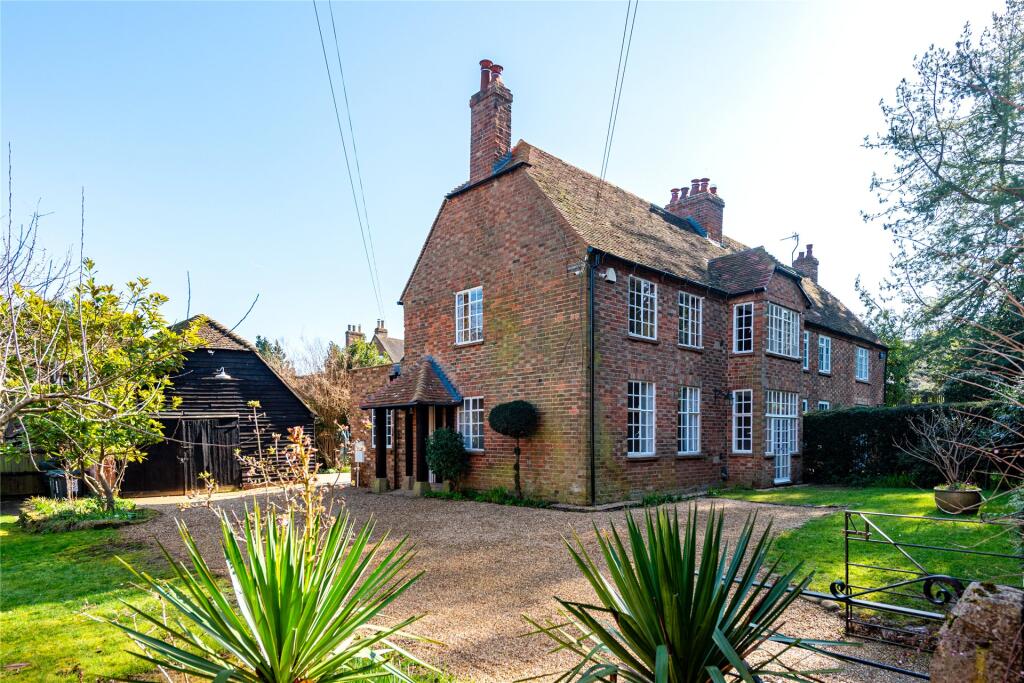 Main image of property: Salford Road, Aspley Guise, Bedfordshire, MK17