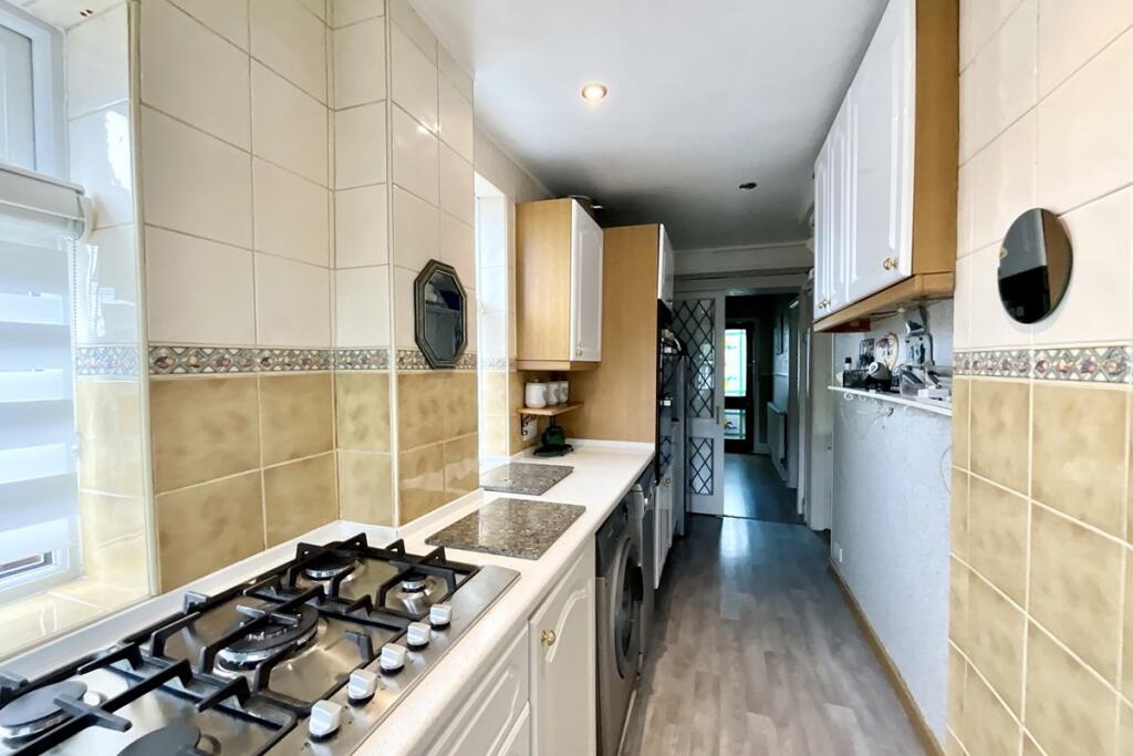 House in Sheffield, South Yorkshire - More
