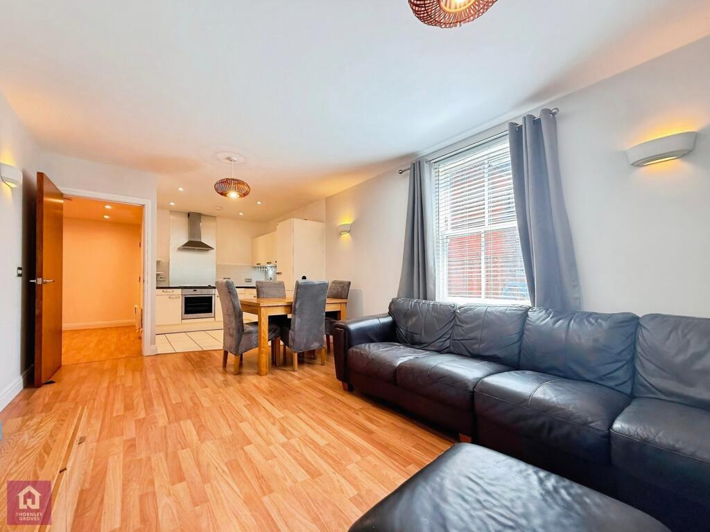 Apartment in Warrington - View 3