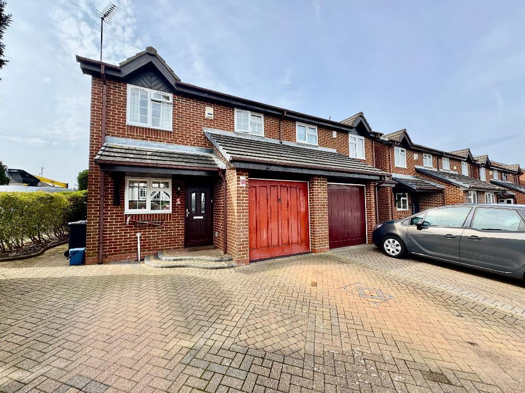 Main image of property: Tameton Close, Wigmore, Luton, Bedfordshire, LU2 8UX