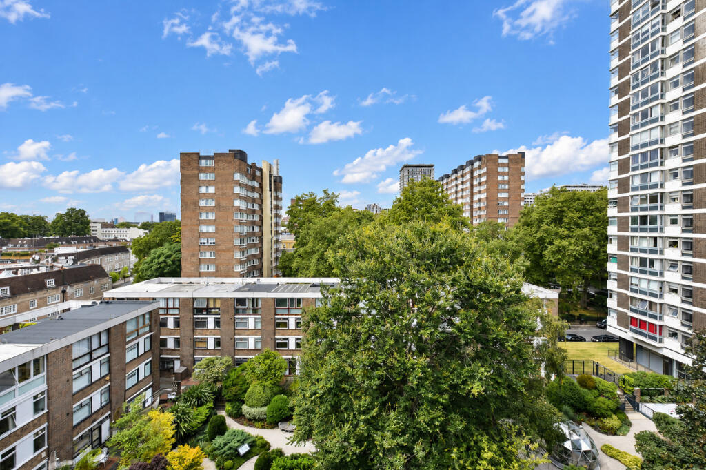 Apartment in London, City of Westminster - More