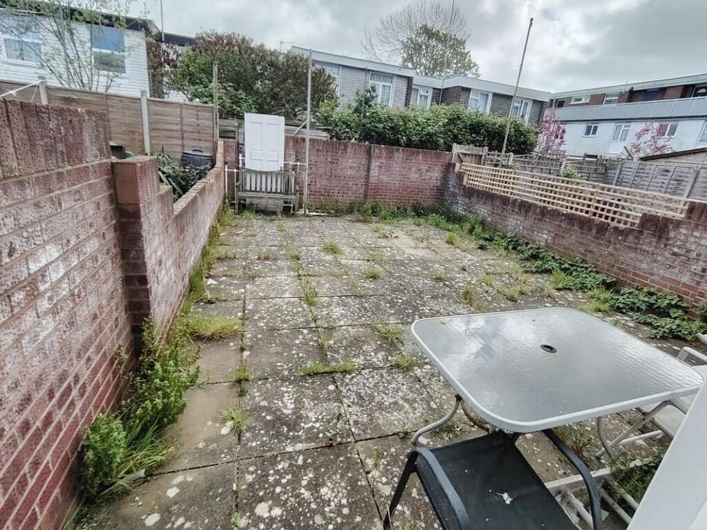House in Portsmouth - View 5