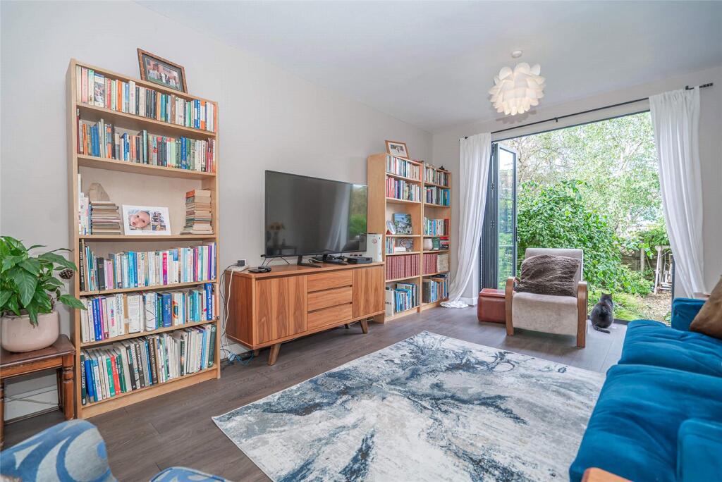 Greenham Road, London, N10 - View 2