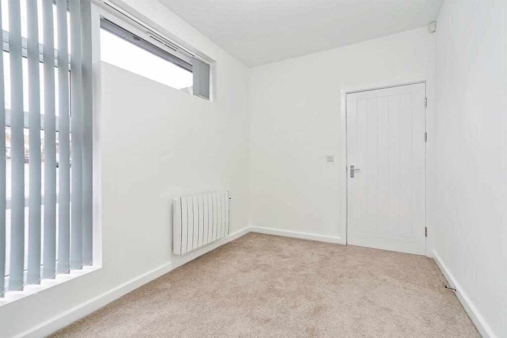 Additional image 11 of Dockfield Terrace, Shipley