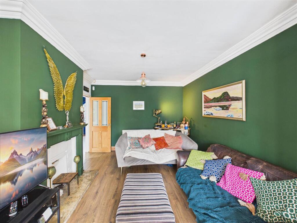 Main image of property: Hastilar Road South, Sheffield