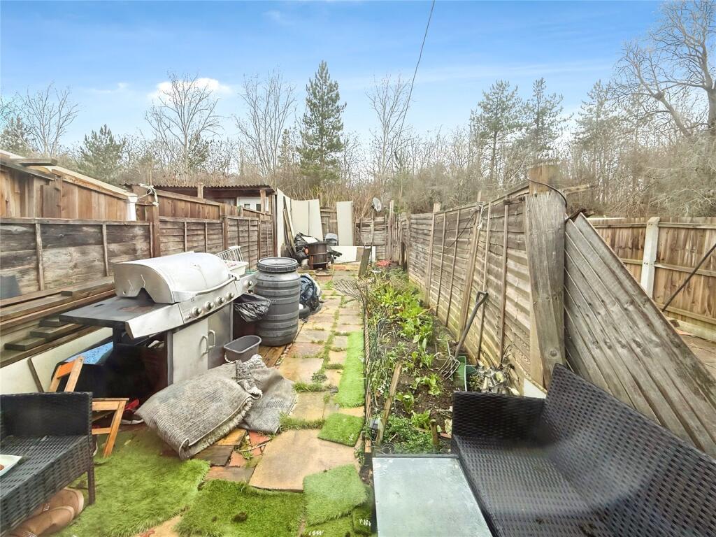 Moorfoot, Fullers Slade, Milton Keynes photo 3