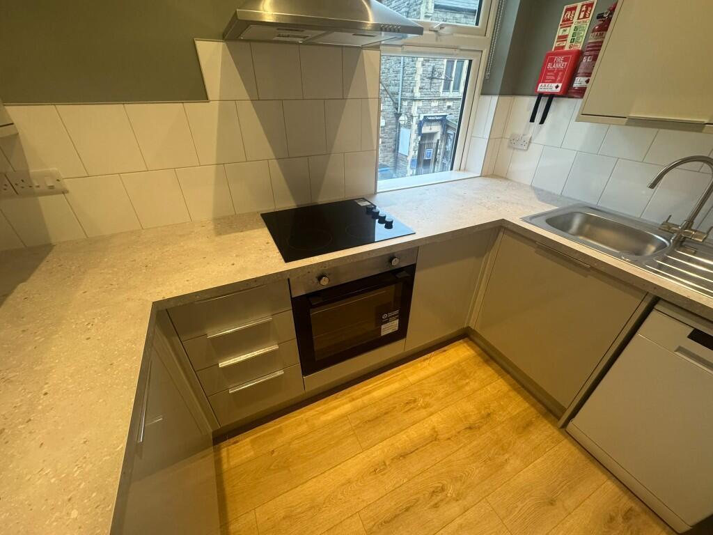 1 bedroom house share for rent