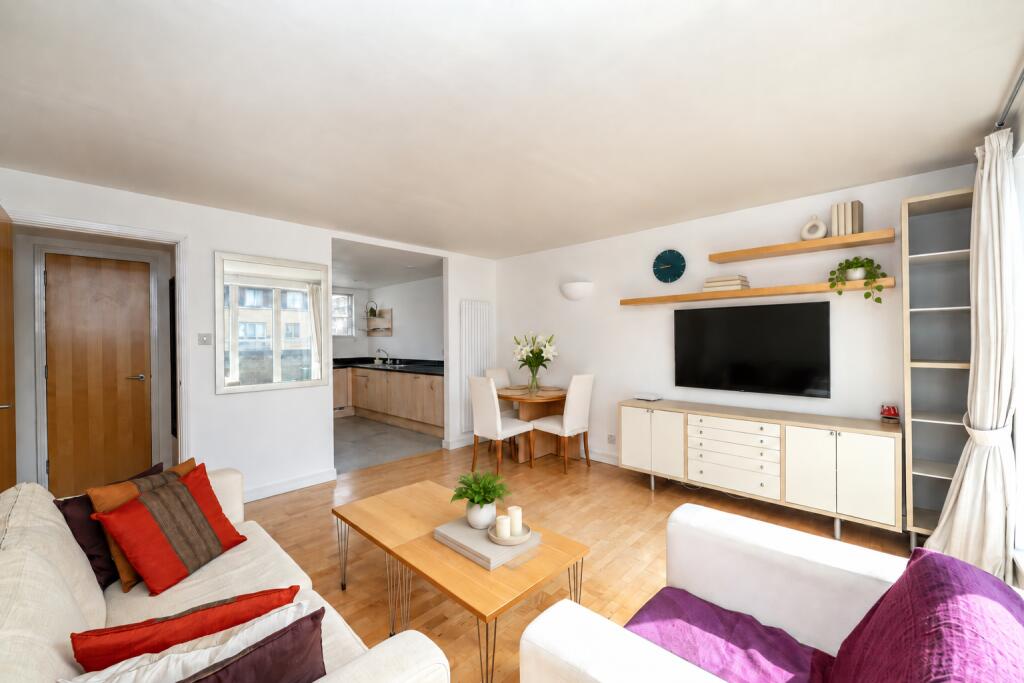 Apartment in London - View 2