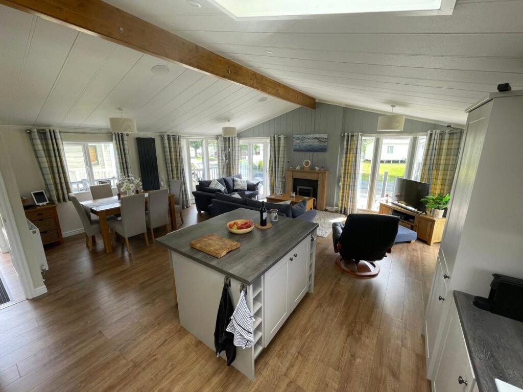 Ferry Lane, Higher Ferry, Chester, Flintshire, CH1 - View 4