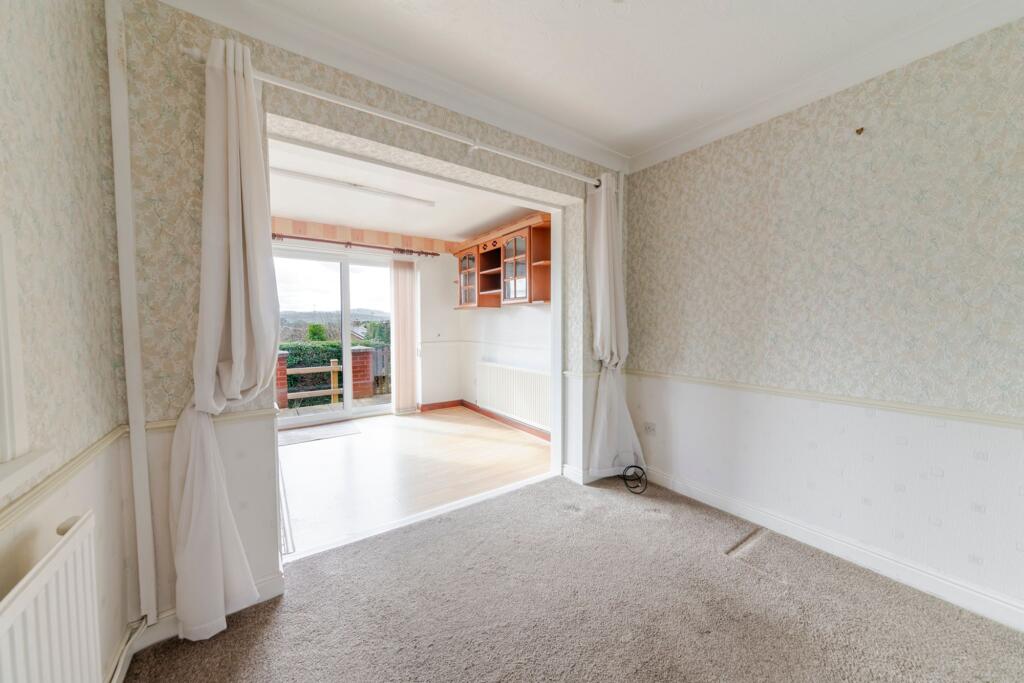 Dwyfor Avenue, Bryn-Y-Baal, CH7 - More