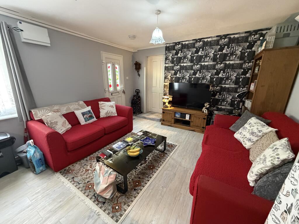 Apartment in Truro - View 5