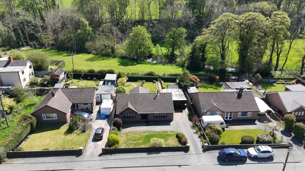 Main image of property: New Road, Glyn Ceiriog