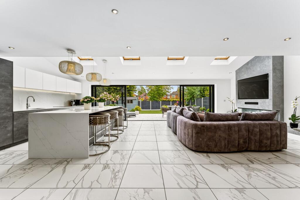 House in Bury, Greater Manchester - View 2