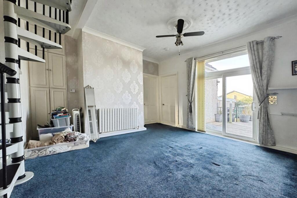 Egremont Road, Hensingham, Whitehaven, Cumbria, CA28 photo 3