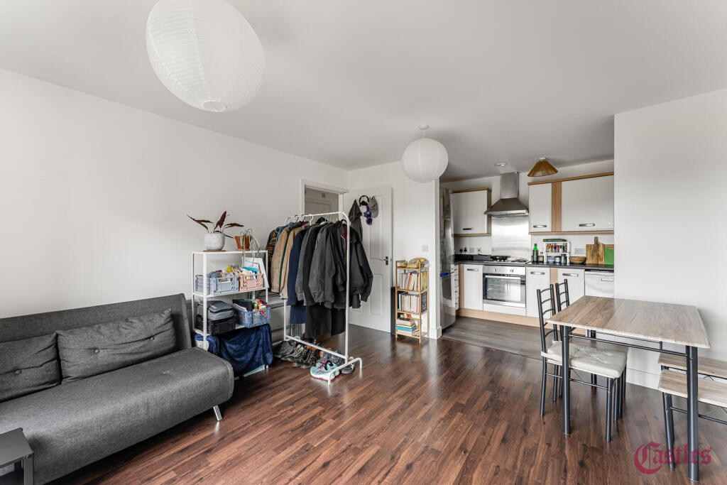 Apartment in London - View 3