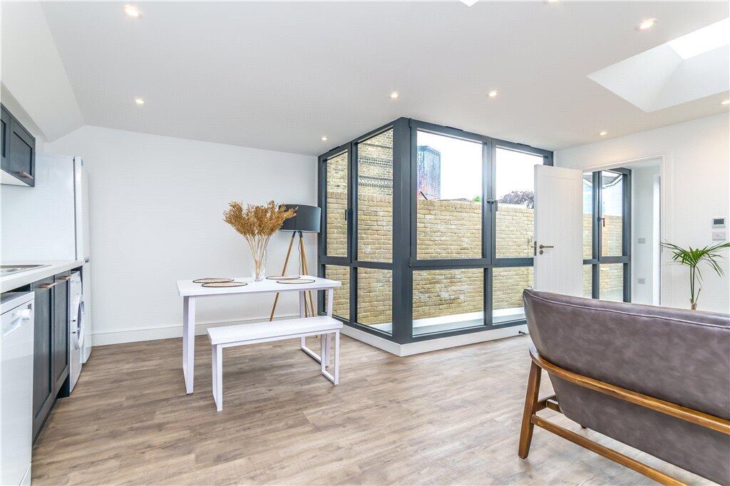 Main image of property: Stanton Road, Croydon, CR0