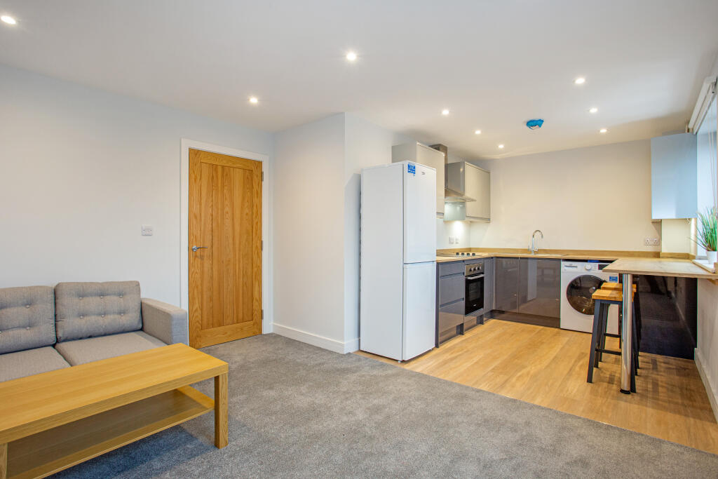 Main image of property: The Meads, Spencer Avenue, Yarnton, OX5