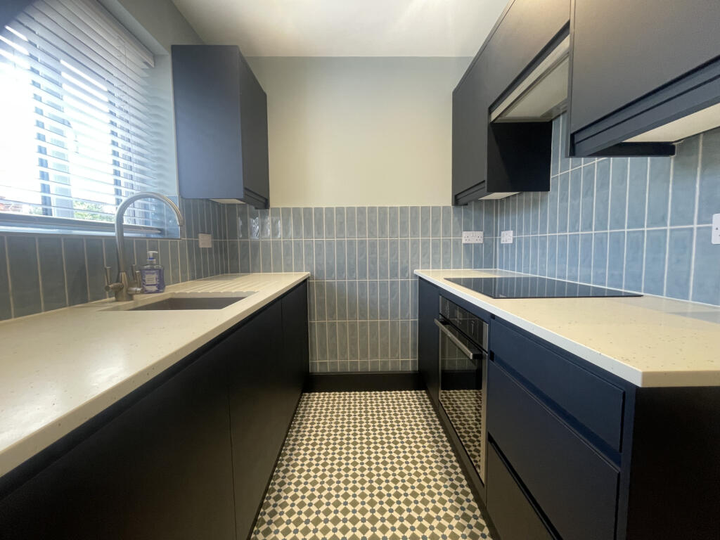 Apartment in Ipswich - View 2
