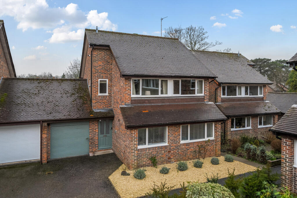 Main image of property: Maple Court, Goring, Reading, Oxfordshire, RG8