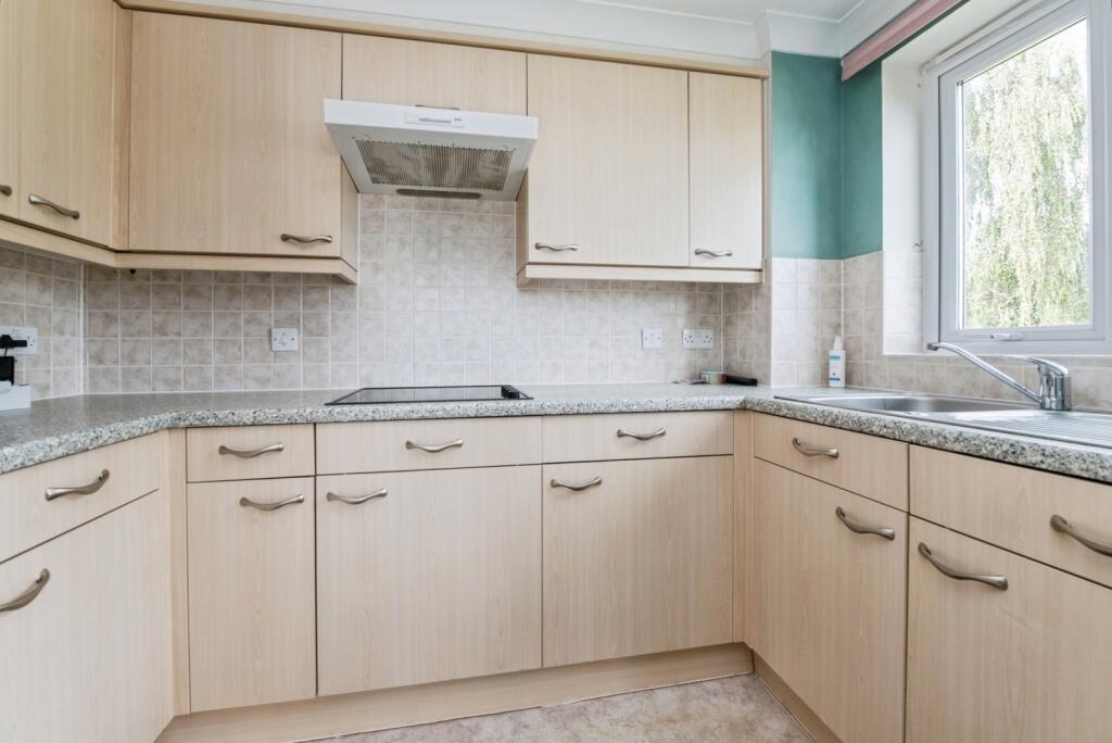 Apartment in Exeter - View 5