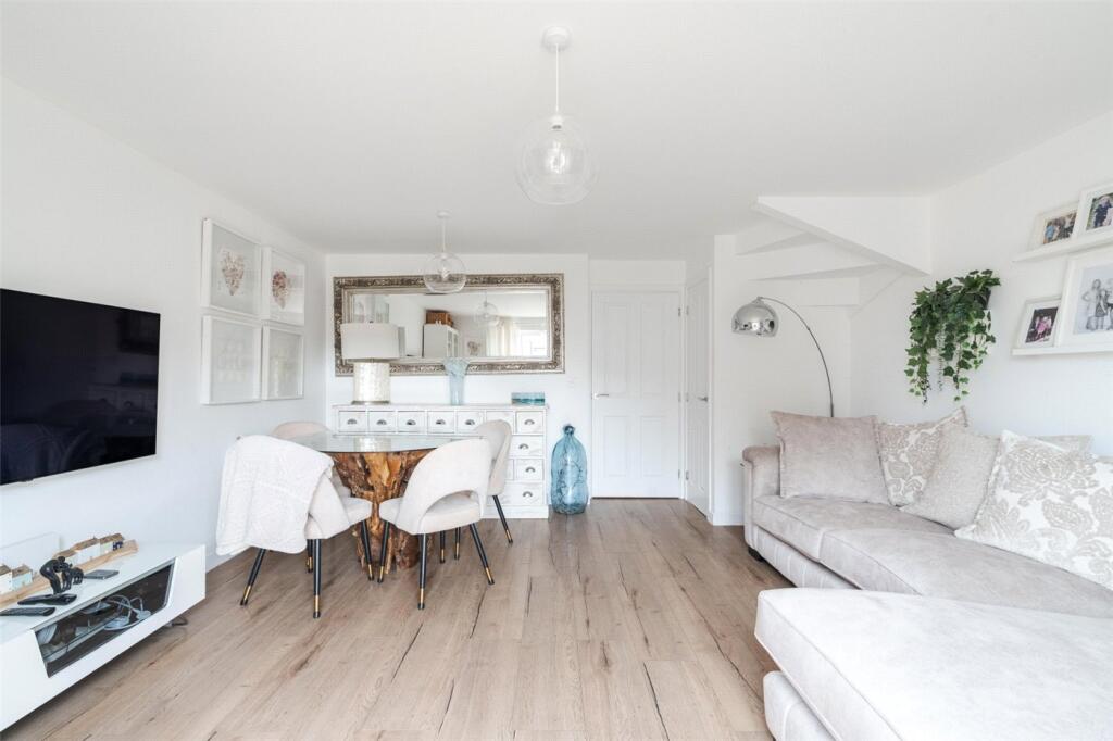 House in Poole - View 4