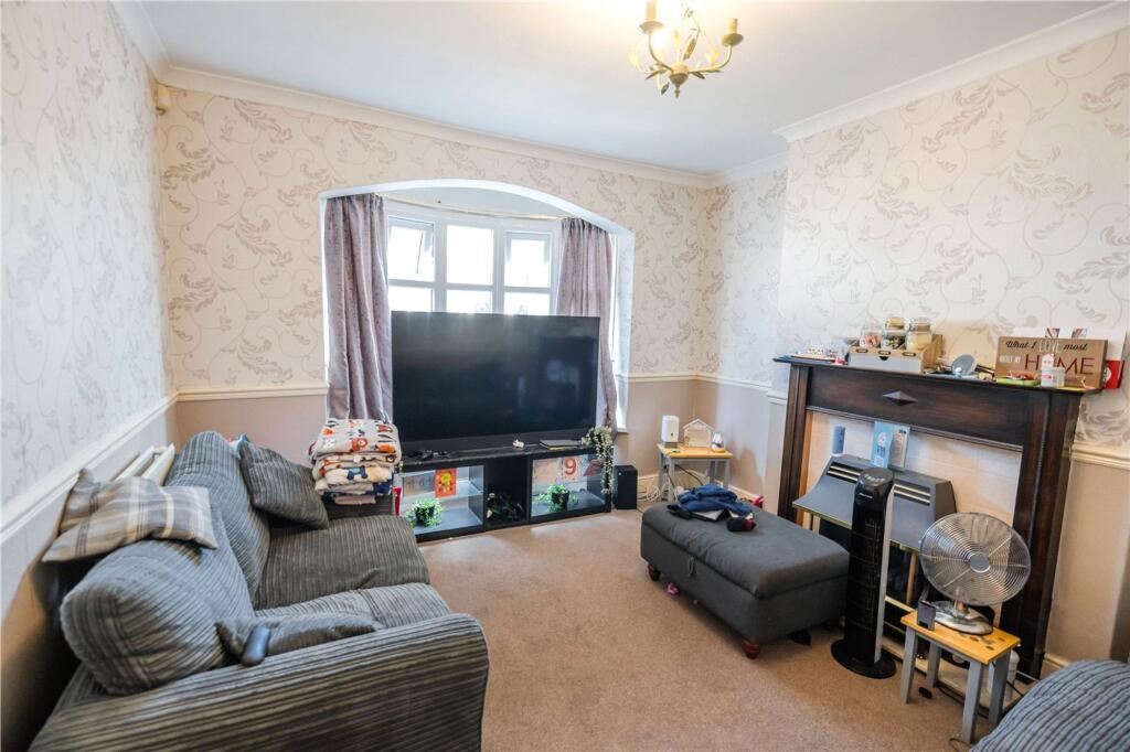Escart Avenue, Grimsby, DN32 photo 4