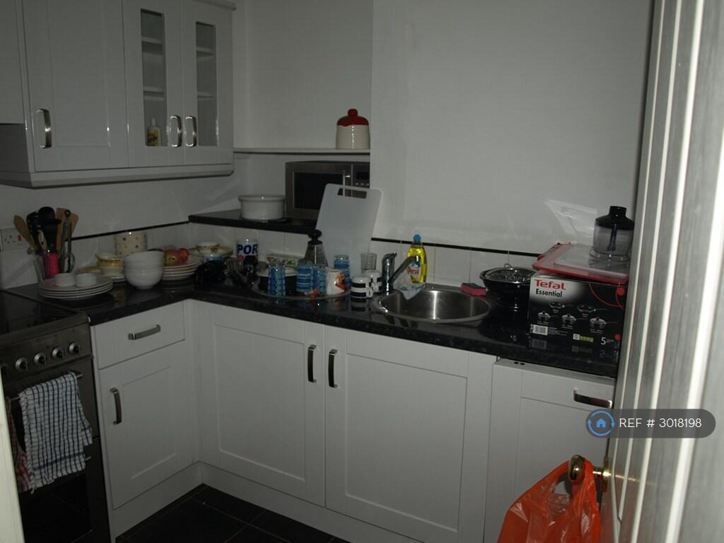 Apartment in Edinburgh, Silvermills, Stockbridge - View 5