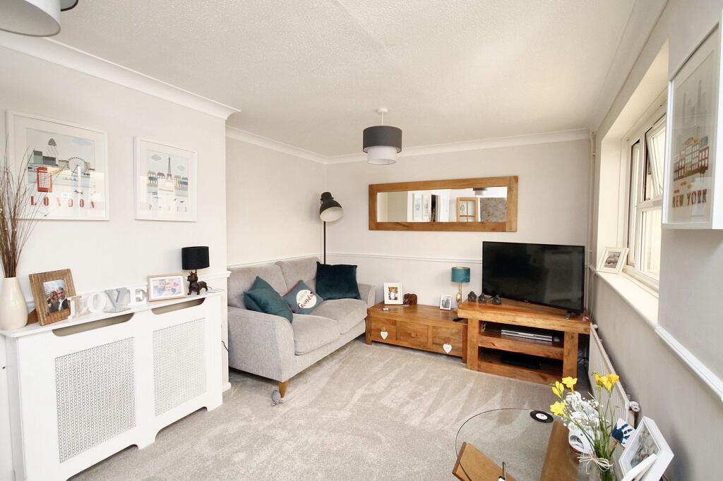 Blackthorns, Hurstpierpoint, BN6 photo 4