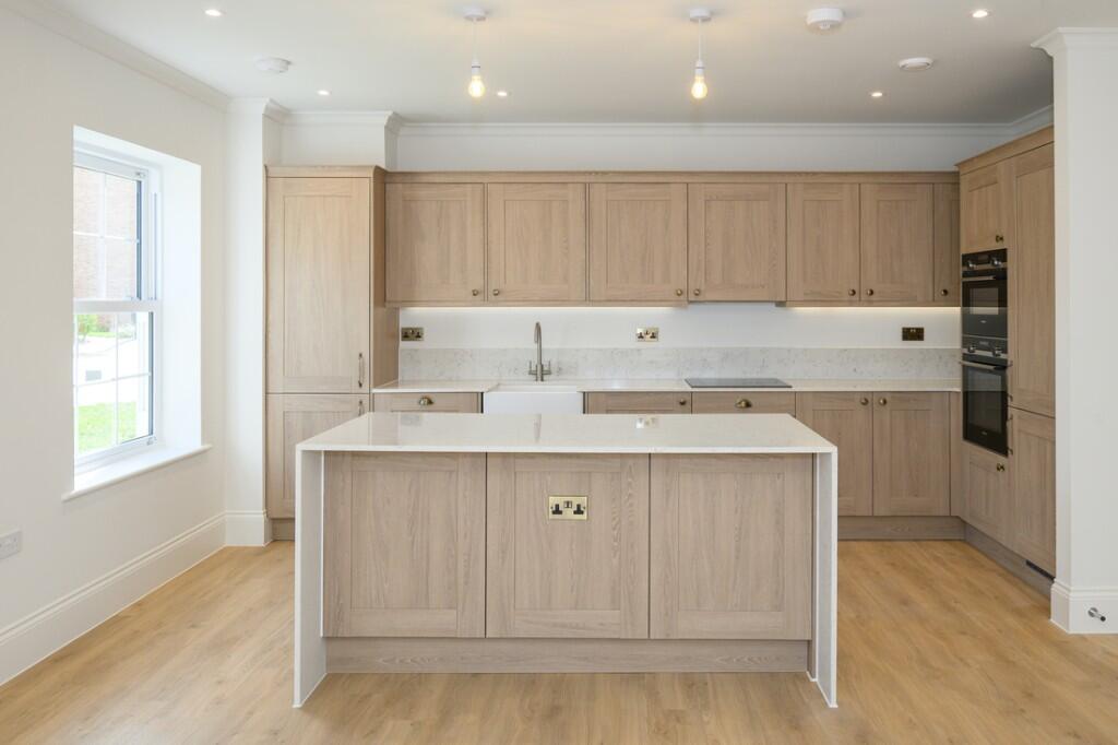Apartment in Guildford - View 2