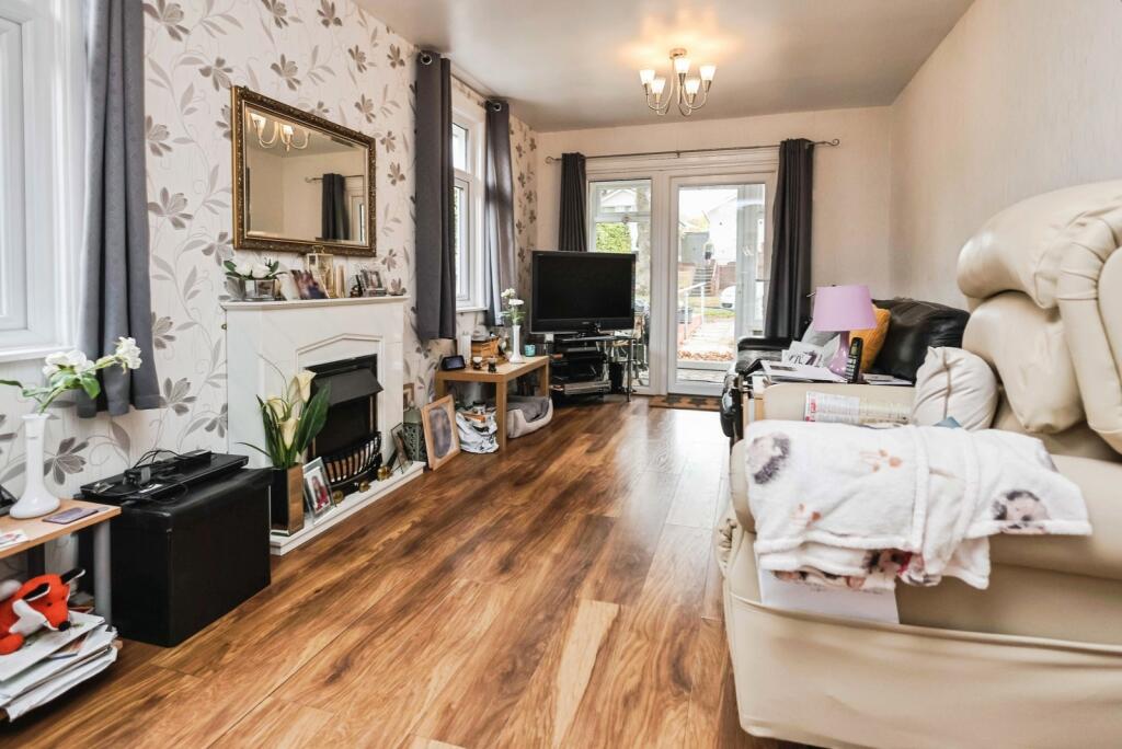 House in Birmingham, West Midlands - View 3
