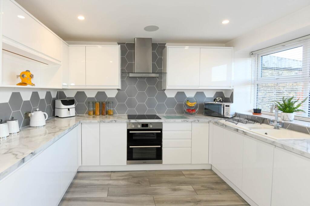 Additional image 7 of Vallis Road, Frome