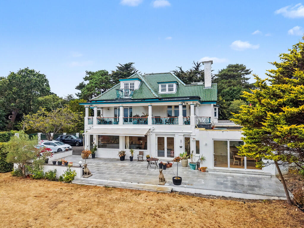 Property photo 11