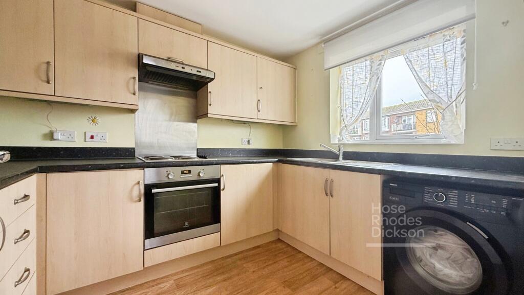 House in Newport, Pan Meadows - View 5