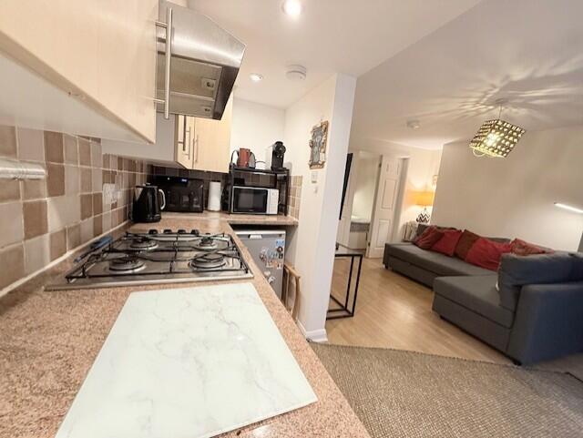 40 Grove Road, Eastbourne, BN21 photo 5
