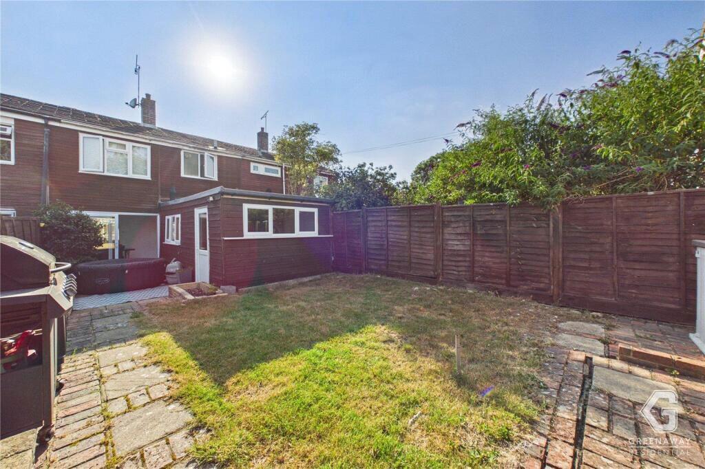 House in Sevenoaks, Edenbridge - More