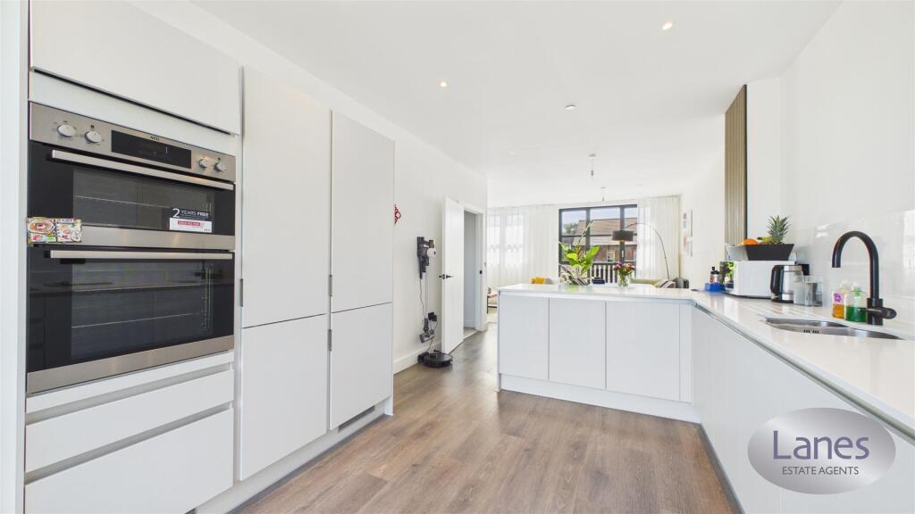House in Stevenage - View 3