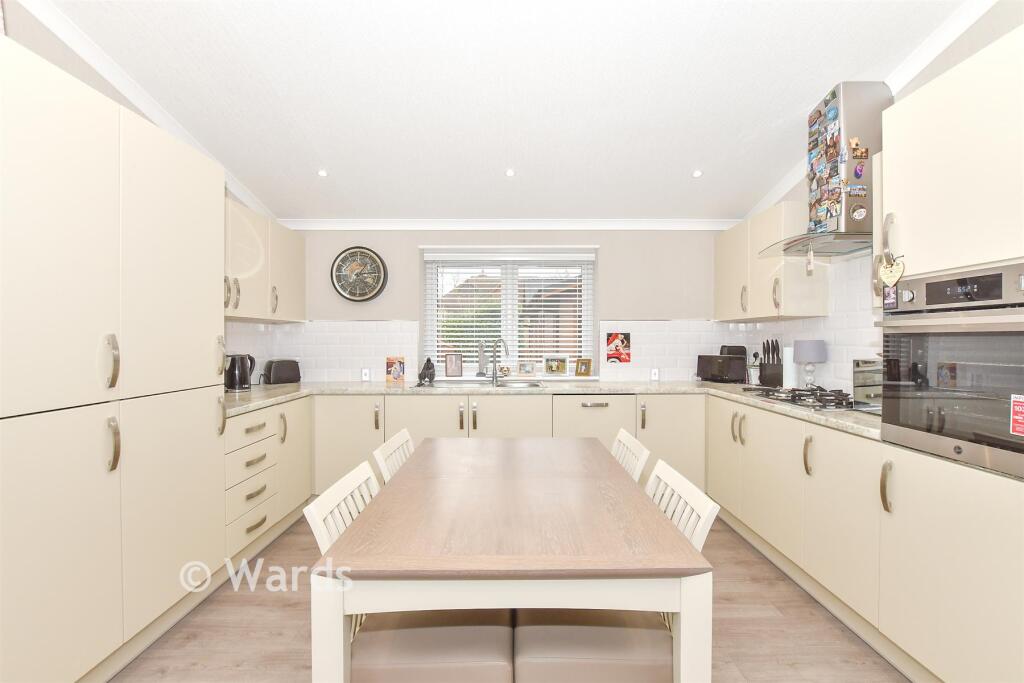 The Heath, East Malling, West Malling, Kent photo 4