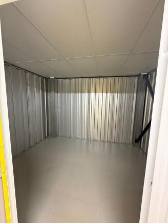 100sqft Unit