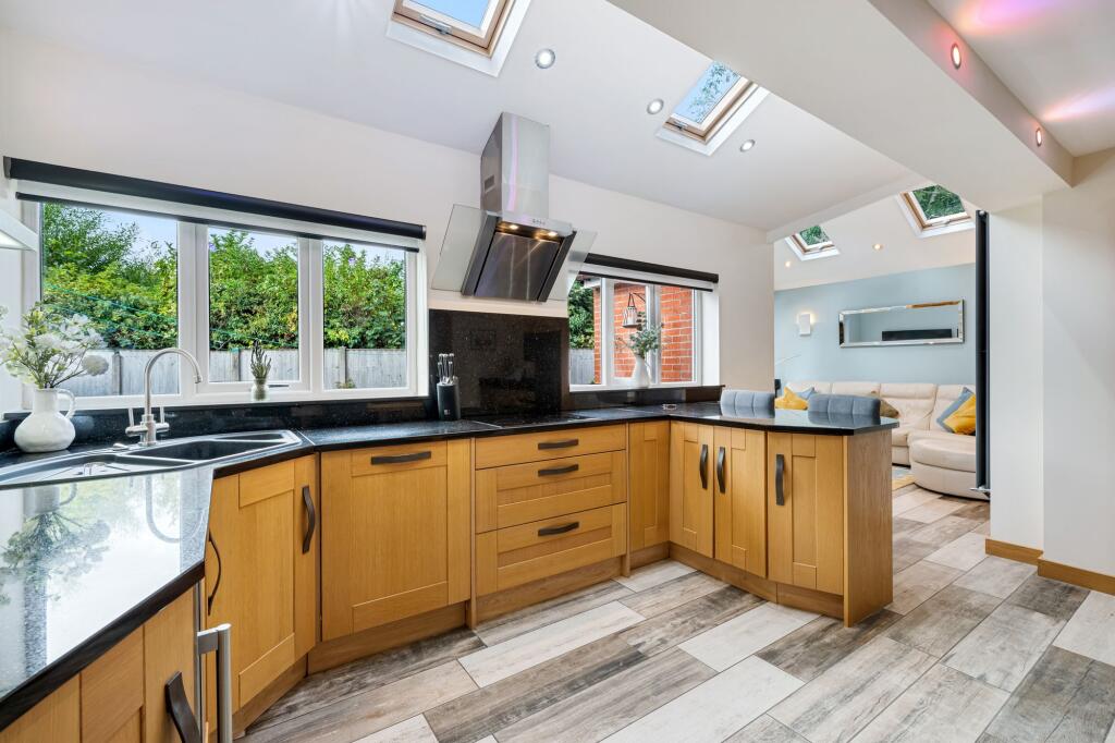 Wilcove, Skelmersdale, WN8 photo 2