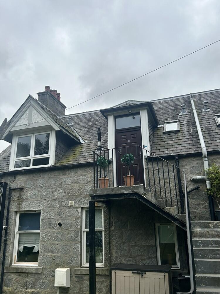 Main image of property: 31 Malcolm Road, Peterculter, Aberdeen, AB14 0XA