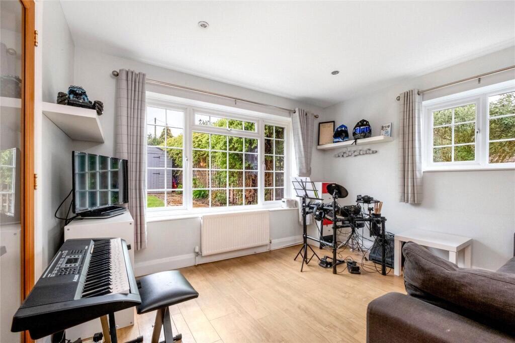 House in Leicester - View 3