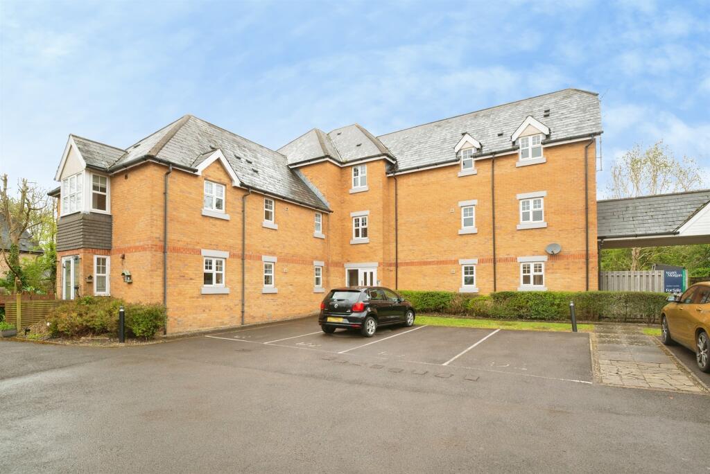 Main image of property: Heol Tre Forys, Penarth
