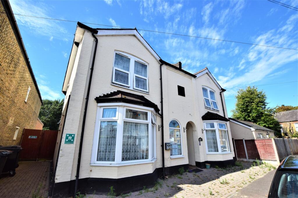 Main image of property: Hamlet Road, Chelmsford, CM2