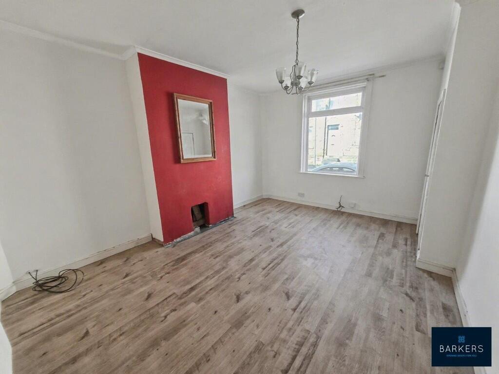 Maxwell Avenue, Batley photo 4