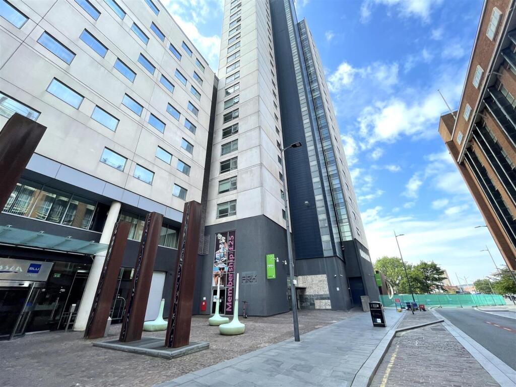 Main image of property: Beetham Tower, Liverpool