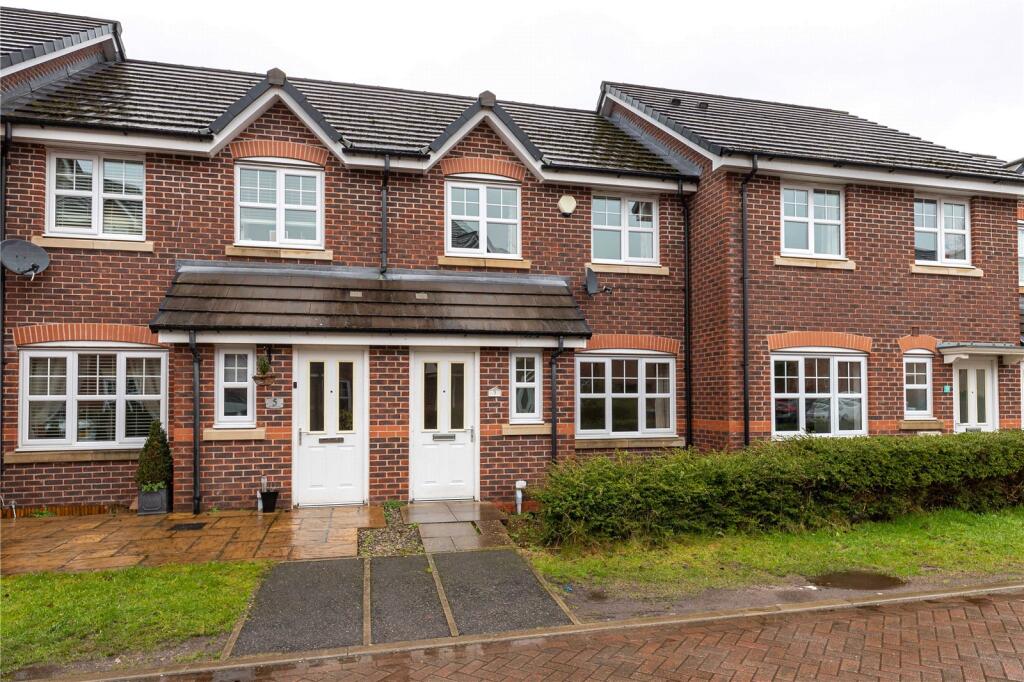 Main image of property: Heyden Close, Macclesfield, Cheshire, SK10